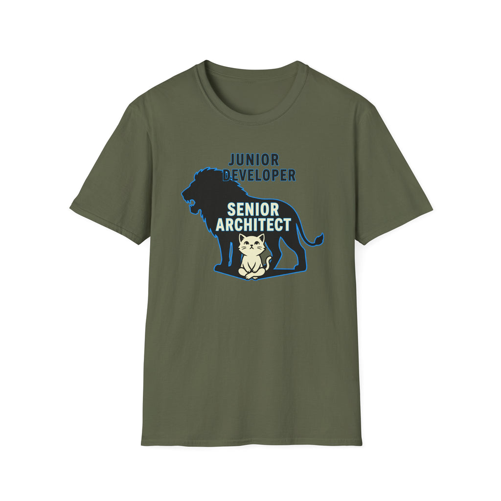 Junior developer vs Senior architect T-Shirt